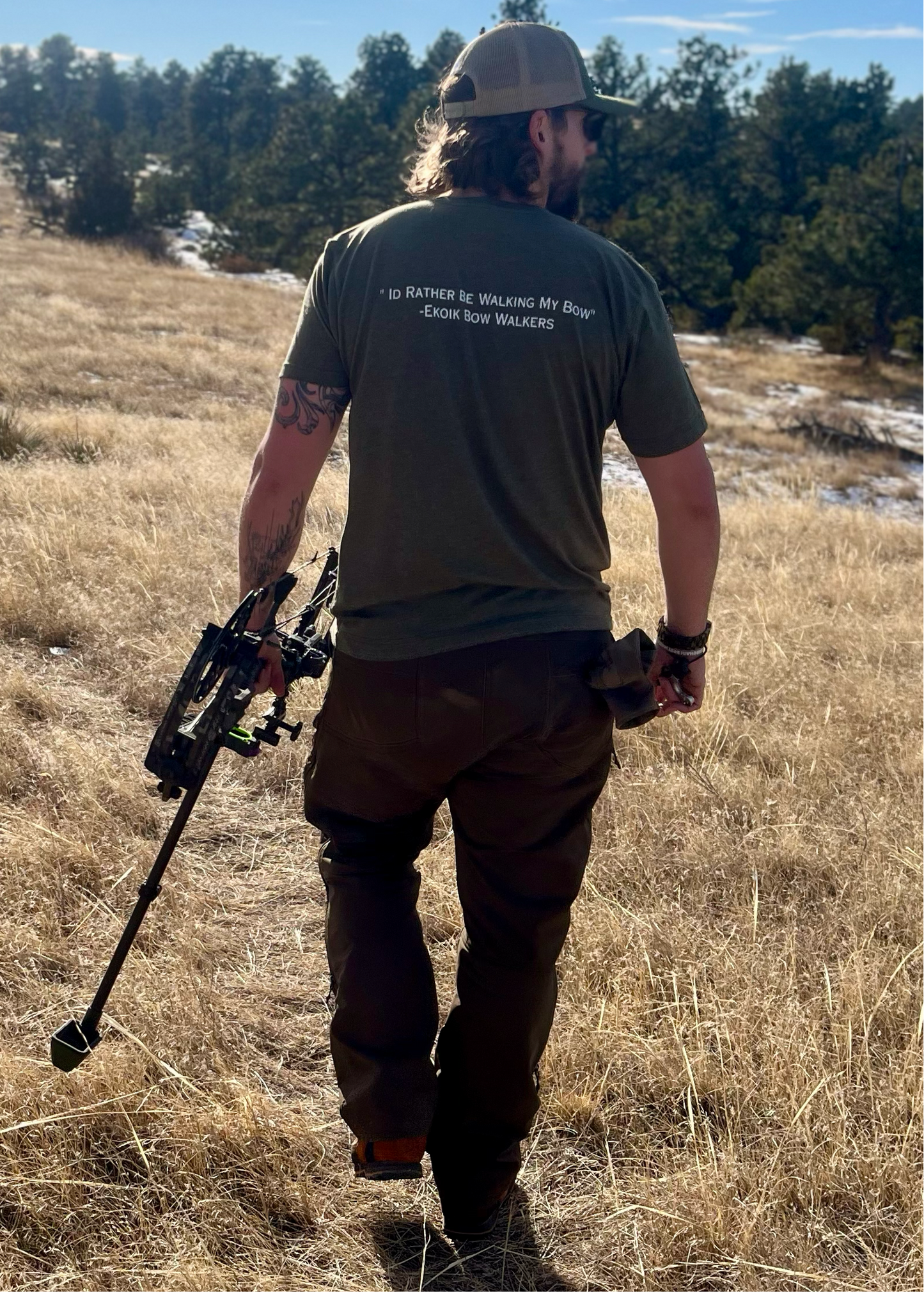 Ekoik Bow Walkers T-Shirt